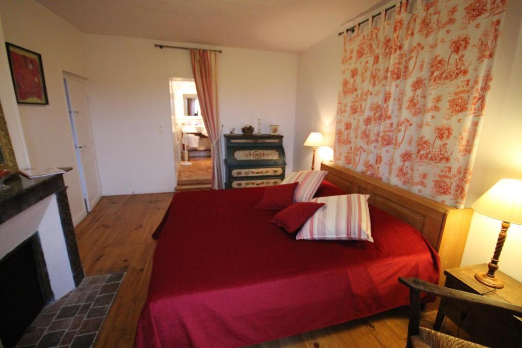 Le Pommenial de la Hérissonnière Saint-Aubin-de-Bonneval Chambre photo