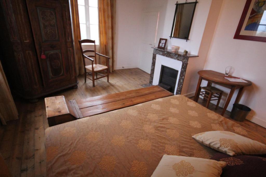 Le Pommenial de la Hérissonnière Saint-Aubin-de-Bonneval Chambre photo